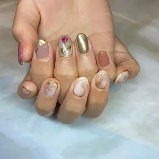 ネイル happiness プライベートサロンのネイルデザイン