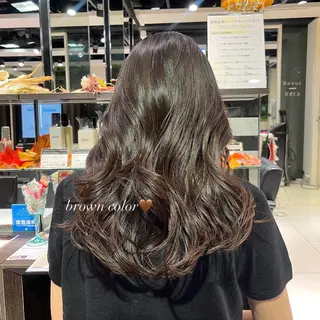 ロング レイヤー×艶髪🤎. 𝜗𝜚hitomiのヘアスタイル