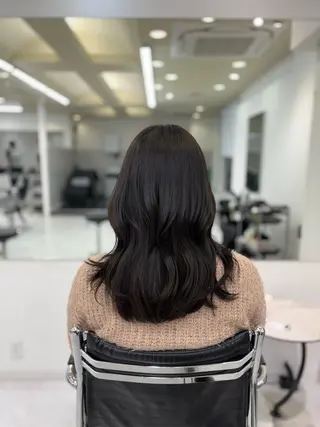 ミディアム 艶カラー/透明感/ SOMAのヘアスタイル