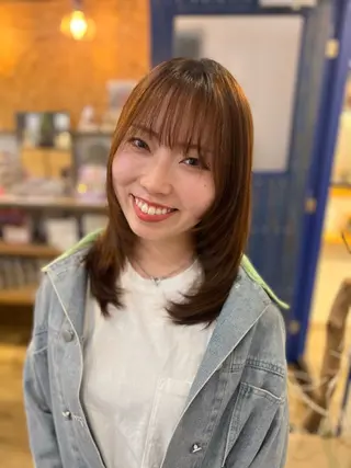 ミディアム Liere Muuのヘアスタイル