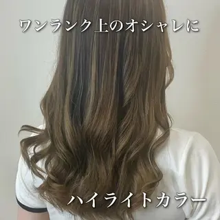 ロング カラー ViVi by freedomのヘアスタイル