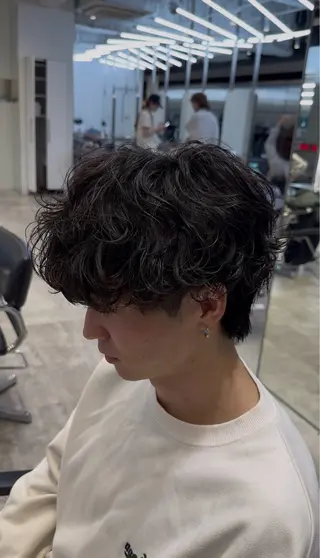 パーマ メンズ fifth park 六反穂 龍介のヘアスタイル