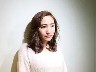 セミロング カラー スミダ モモコのヘアスタイル