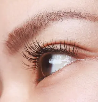 マツエク・マツパ nail & eyelash Bellulu所属・稲 美穂のマツエク・マツパデザイン