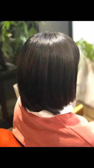 カラー et Douce所属・艶髪／髪質改善／ カワモトヒロトのヘアスタイル