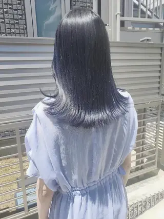 セミロング カラー ReiZ Mizuhoのヘアスタイル