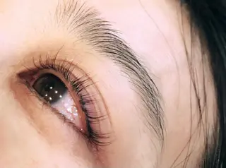 マツエク・マツパ eye.Rizm所属・eye.Rizm 銀座のマツエク・マツパデザイン