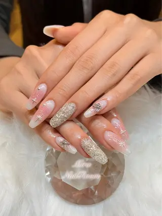 ネイル MIRA NAILROOM SALON所属・MIRA NAILROOMのネイルデザイン