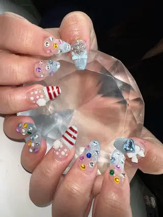 セミロング YOKOSUKA⚓️ NAILSのネイルデザイン