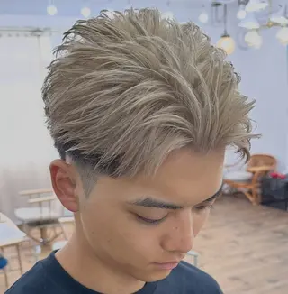 ショート カラー パーマ メンズ メンズ特化✂️ 小枝 優生のヘアスタイル