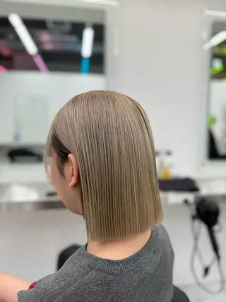 ショート カラー ヘアアレンジ ‎🤍韓国ボブ/ 縮毛矯正🪽‪ひかりのヘアスタイル