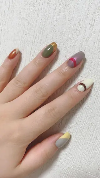 ネイル Re:Smil所属・☺︎ NOZOMI☺︎のネイルデザイン