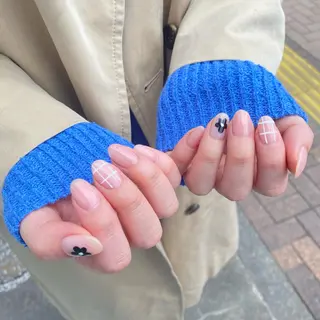 ネイル Laule'a Jr 🎀ネイリスト🌼のネイルデザイン