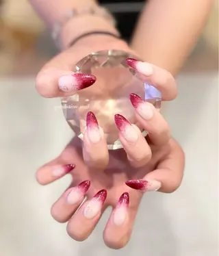 ネイル private salon le'a所属・le'a スタッフのネイルデザイン