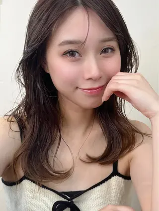 ミディアム カラー JYUNESU表参道所属・韓国ヘア🇰🇷🎀 透明感カラーのヘアスタイル