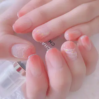 ネイル AngelChris ビューティーサロンのネイルデザイン