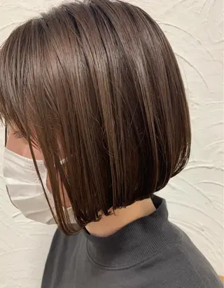 ショート カラー 菅野 愛のヘアスタイル