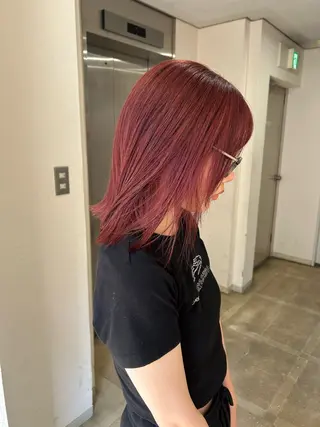 ミディアム レイヤー 👩🏻‍🦰Moeのヘアスタイル