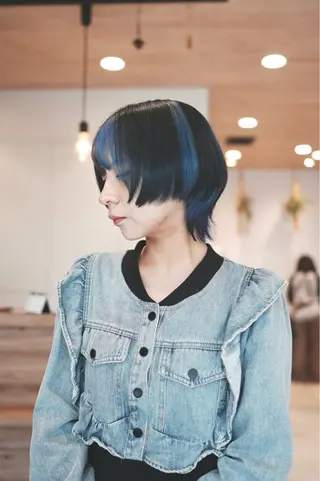 ショート カラー 似合わせ レイヤー須川のヘアスタイル