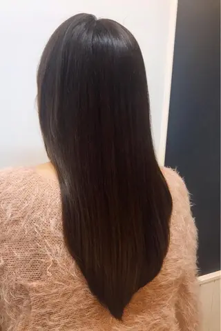 ロング カラー 工藤 梨花のヘアスタイル