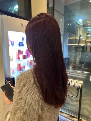 ロング ナルミ ケイスケのヘアスタイル