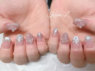 カラー ネイル 芦辺 香奈のネイルデザイン