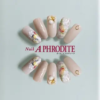 ネイル Nail  Aphroditeのネイルデザイン