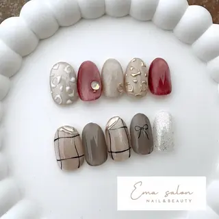 ネイル Ema salon satomiのネイルデザイン