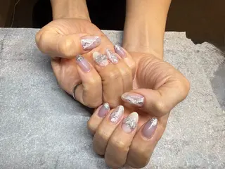 ネイル bibi.salon所属・Y Akiのネイルデザイン