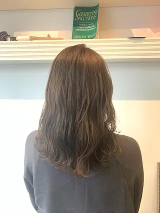 セミロング 大宮/山口 竣也のヘアスタイル