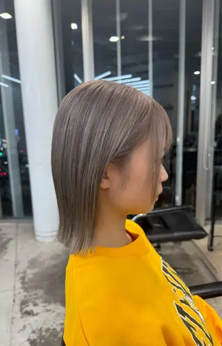 ショート カラー ザクザクレイヤー 🍀/ブリーチ/小田のヘアスタイル