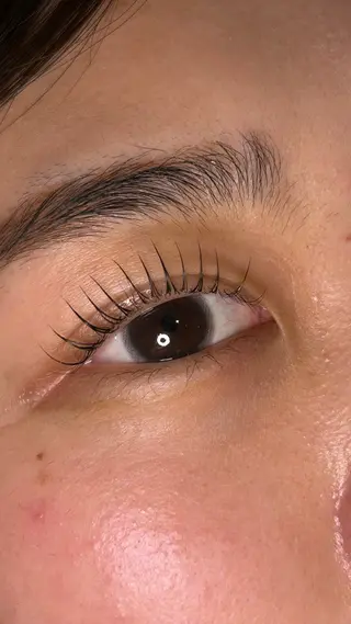 マツエク・マツパ 板垣 まいのネイルデザイン