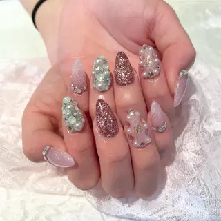 ネイル ドライヘッドスパ 名古屋駅徒歩5分のエステ・リラクイメージ