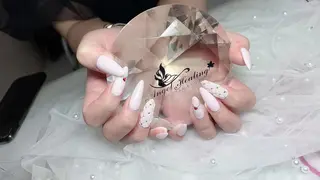 ネイル エンジェル ヒーリング 矢場町店のネイルデザイン