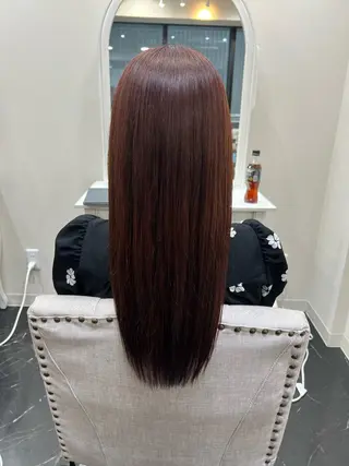 ロング カラー 松谷 茜のヘアスタイル