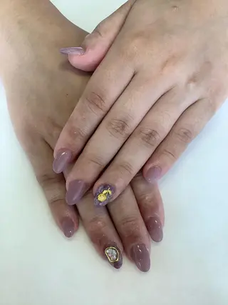 ネイル 💎🐰 saki. m 🐰💎のネイルデザイン