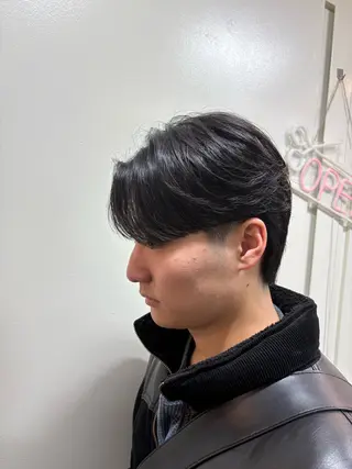 ショート パーマ メンズ 韓国風メンズ/毛流れ ヘアなら須田龍世のヘアスタイル