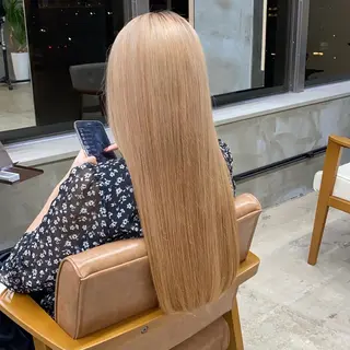 ロング 茜璃/ブリーチカラー /レイヤーカットのヘアスタイル