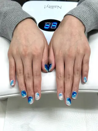 ネイル プラスネイル銀座中央通り店所属・はちや ゆいなのネイルデザイン