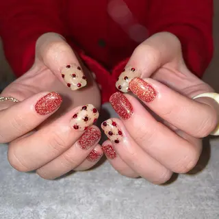 ネイル Ami 🦥のネイルデザイン