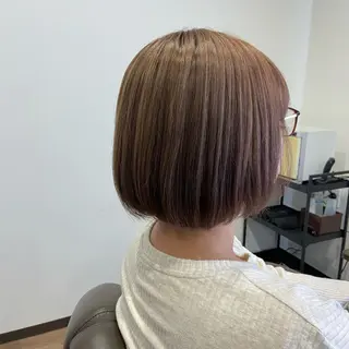 ショート 岩﨑 智穂のヘアスタイル