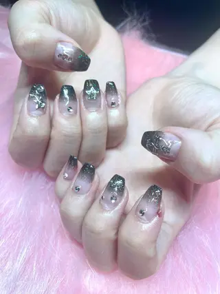 ネイル Nail ヌシん家 AKANEのネイルデザイン