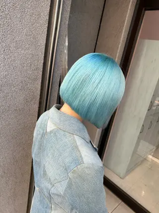 セミロング カラー ブリーチ人気No.1 MANATO🎨🌈のヘアスタイル