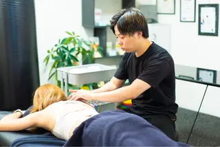 小顔矯正・美容鍼 FLOW鍼灸整体院のエステ・リラクイメージ