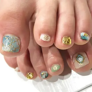 ネイル Nest 三田のマツエク・マツパデザイン