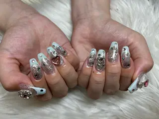 ネイル SOARE🤍 🤍のネイルデザイン