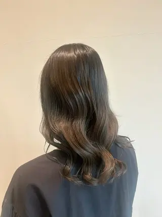 ミディアム 木曽 柚希のヘアスタイル