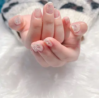 ネイル Olivia Blueのネイルデザイン