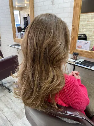 ロング 若山 敦のヘアスタイル