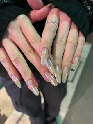 ネイル hiyori🫧 mieuxのネイルデザイン